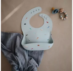 Mushie Bavoir En Silicone Voitures 14 Mushie Bavoir En Silicone Voitures -Enfant Fournitures Boutique bavoir mushie voitures bleu clair 4 1264x1234