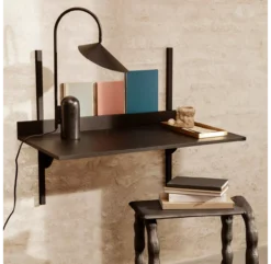 Ferm LIVING Bureau Mural Sector - Noir/Laiton -Enfant Fournitures Boutique bureau sector frene noir laiton ferm living 4 1264x1234