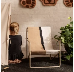 Ferm LIVING Chaise Enfant Desert - Cachemire/Soil -Enfant Fournitures Boutique chaise enfant desert soil sable ferm living 4 1264x1234