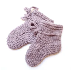 Kit De Naissance Tricoté - Mauve -Enfant Fournitures Boutique chaussons bebe mauve moon et miel 1264x1234