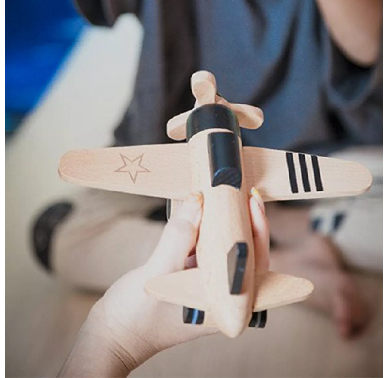 Kiko Avion à Hélice Hikouki - Noir 4 Kiko Avion à Hélice Hikouki - Noir – Image 2