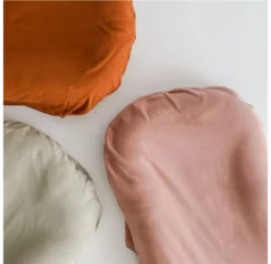 Housse Pour Nid Bébé - Vieux Rose 7 Housse Pour Nid Bébé - Vieux Rose -Enfant Fournitures Boutique housse lounger nid bebe snuggle me organic vieux rose gumdrop 3 1264x1234