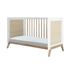Lit Bébé évolutif Cèdre Et Rotin Marélia 60x120cm - Blanc -Enfant Fournitures Boutique lit bebe rotin marelia blanc 60x120 theo 3 1264x1234