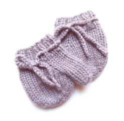 Kit De Naissance Tricoté - Mauve -Enfant Fournitures Boutique moufles bebe mauve moon et miel 1264x1234