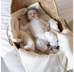 Plaid Tapis D'éveil Libellule - Beige -Enfant Fournitures Boutique plaid bebe libellule creme kas kopenhagen 2 1264x1234