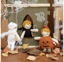 Mini Sorcière Pocket Friend -Enfant Fournitures Boutique pocket friends sorciere fabelab 4 1264x1234