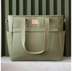 Sac à Langer Imperméable - Vert Olive -Enfant Fournitures Boutique sac a langer on the go vert olive nobodinoz 7 1264x1234