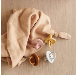 Liewood Set De 3 Sucettes Paula - Rose Mix -Enfant Fournitures Boutique set de 3 tetines silicone rose mellow mix liewood 3 1264x1234