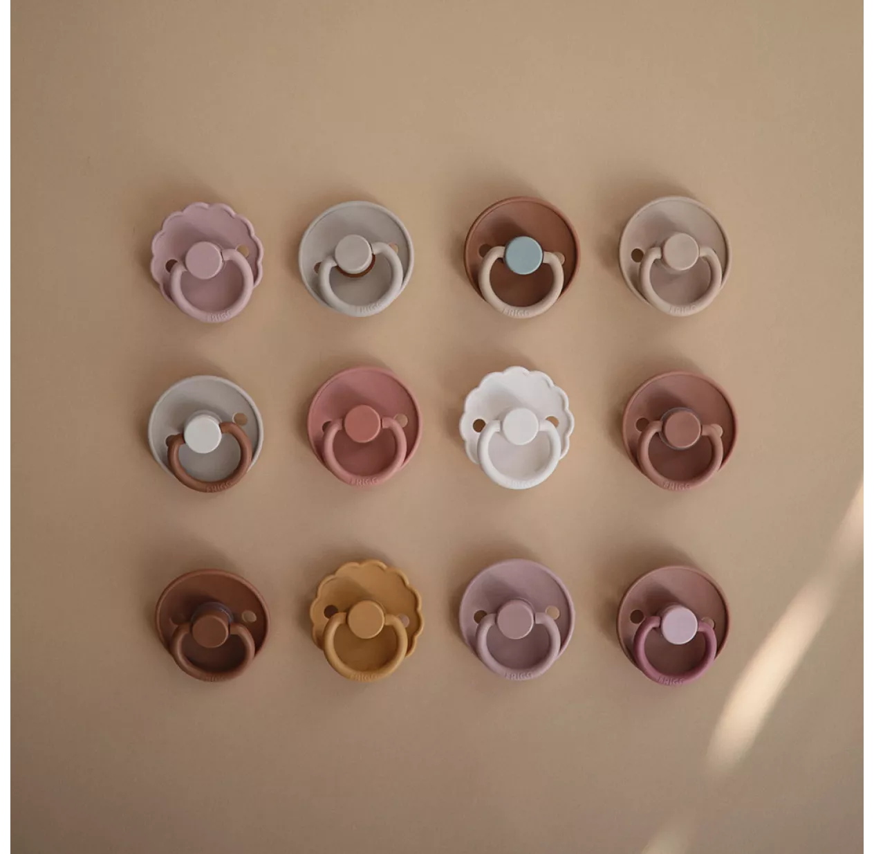 Sucette Daisy - Blush 4 Sucette Daisy - Blush – Image 2