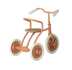 Maileg Tricycle Miniature Et Son Abri - Corail -Enfant Fournitures Boutique tricycle souris corail abri maileg 6 1264x1234